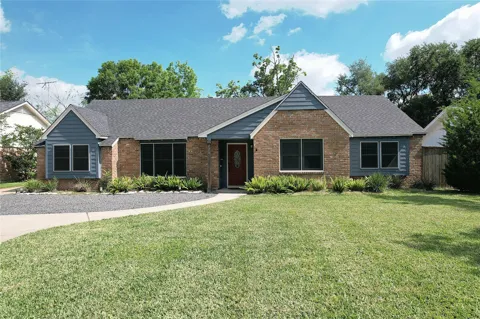 226 Driftwood Drive