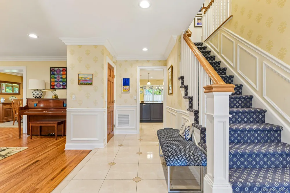 1442 Stevenson Circle Hewlett, NY 11557