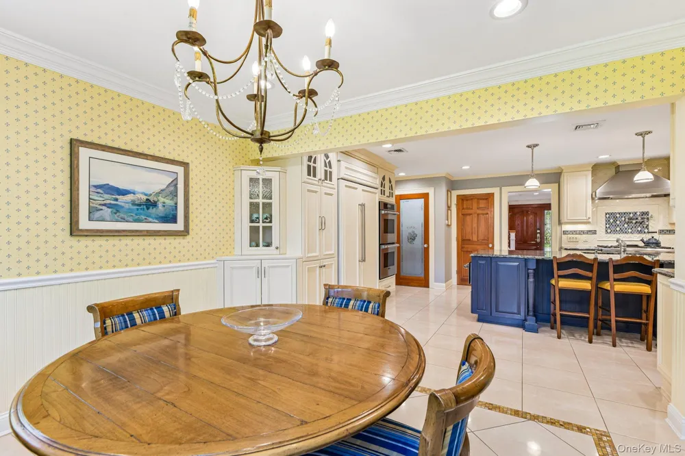 1442 Stevenson Circle Hewlett, NY 11557