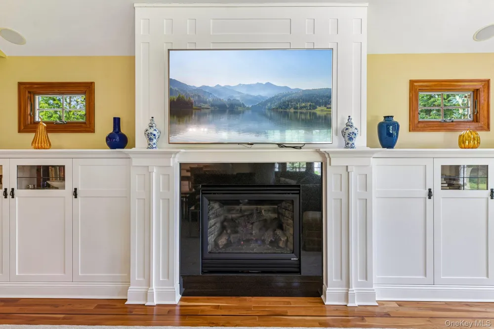 1442 Stevenson Circle Hewlett, NY 11557