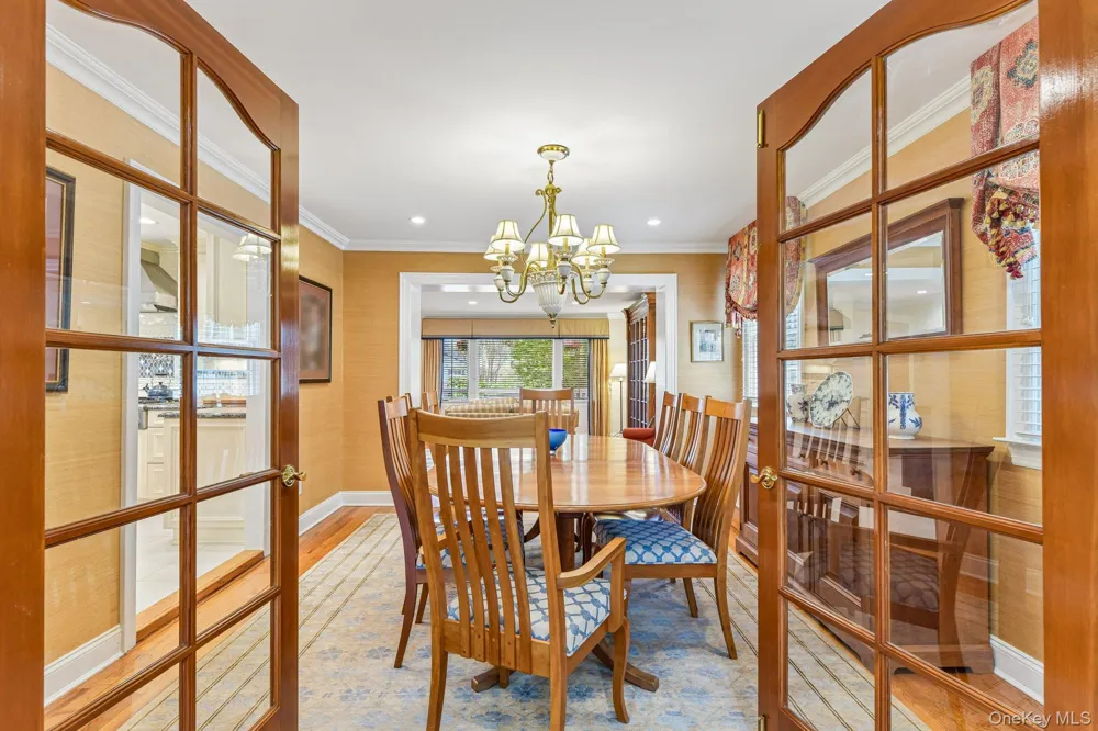 1442 Stevenson Circle Hewlett, NY 11557