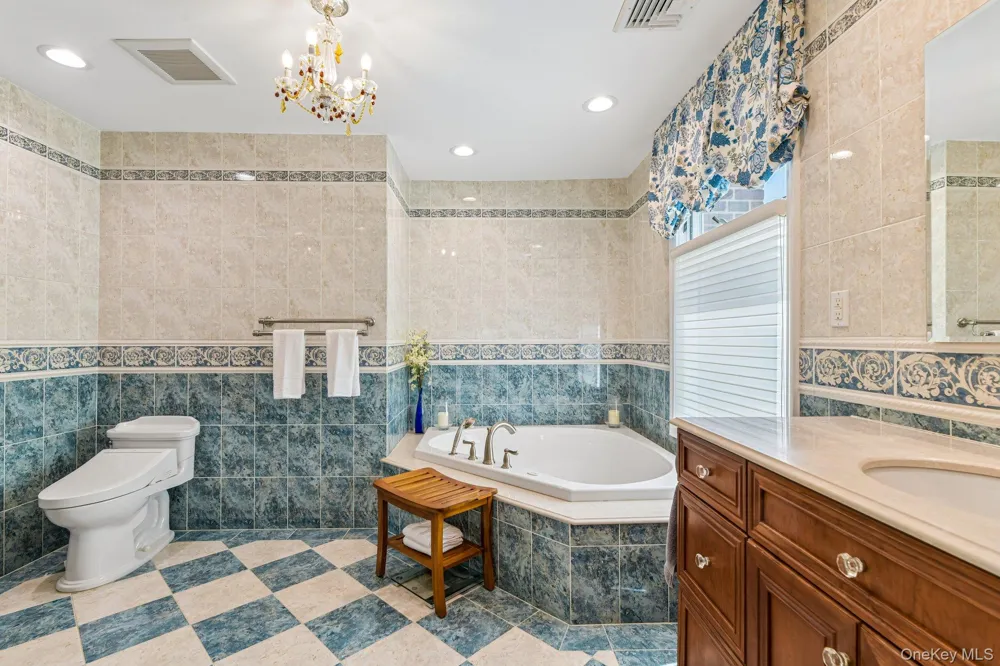 1442 Stevenson Circle Hewlett, NY 11557