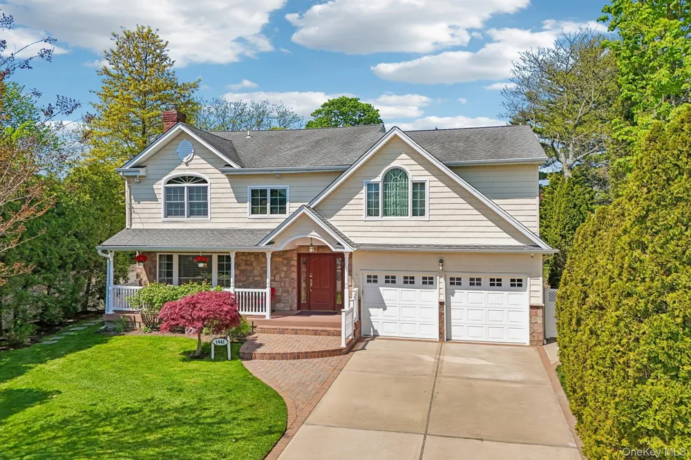 1442 Stevenson Circle Hewlett, NY 11557