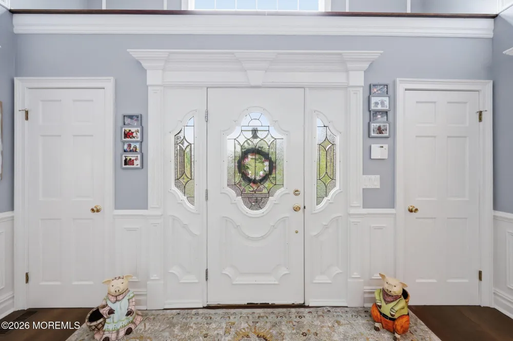 32 Wesley Court Eatontown, NJ 07724