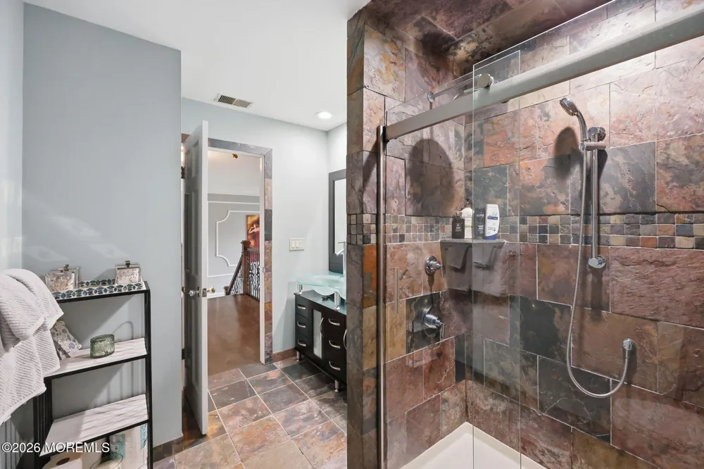 32 Wesley Court Eatontown, NJ 07724