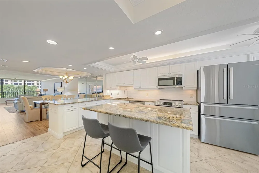 5790 MIDNIGHT PASS ROAD #209 Sarasota, FL 34242