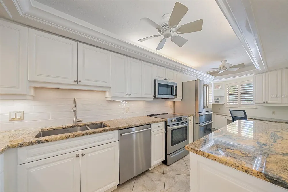 5790 MIDNIGHT PASS ROAD #209 Sarasota, FL 34242
