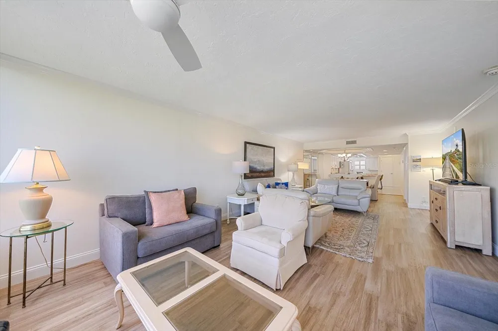 5790 MIDNIGHT PASS ROAD #209 Sarasota, FL 34242