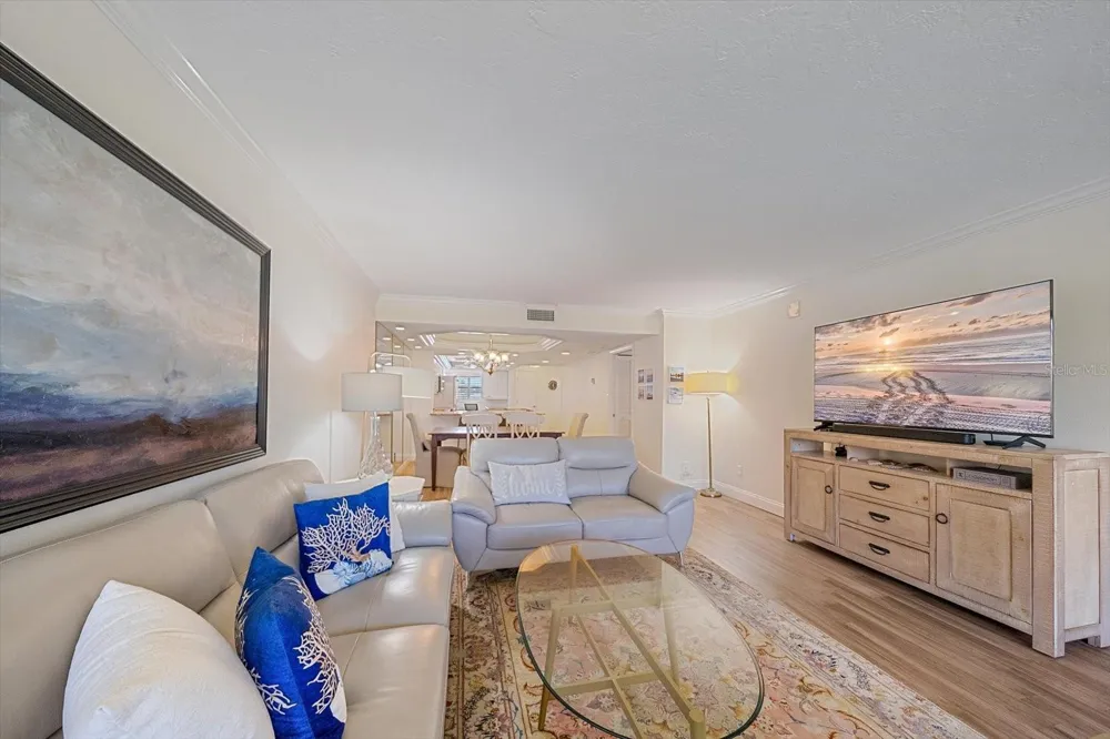 5790 MIDNIGHT PASS ROAD #209 Sarasota, FL 34242