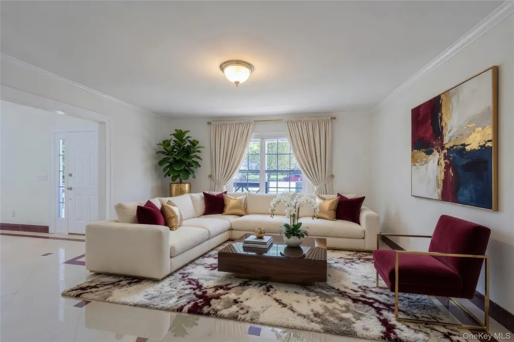 3 Sander Court Middle Island, NY 11953