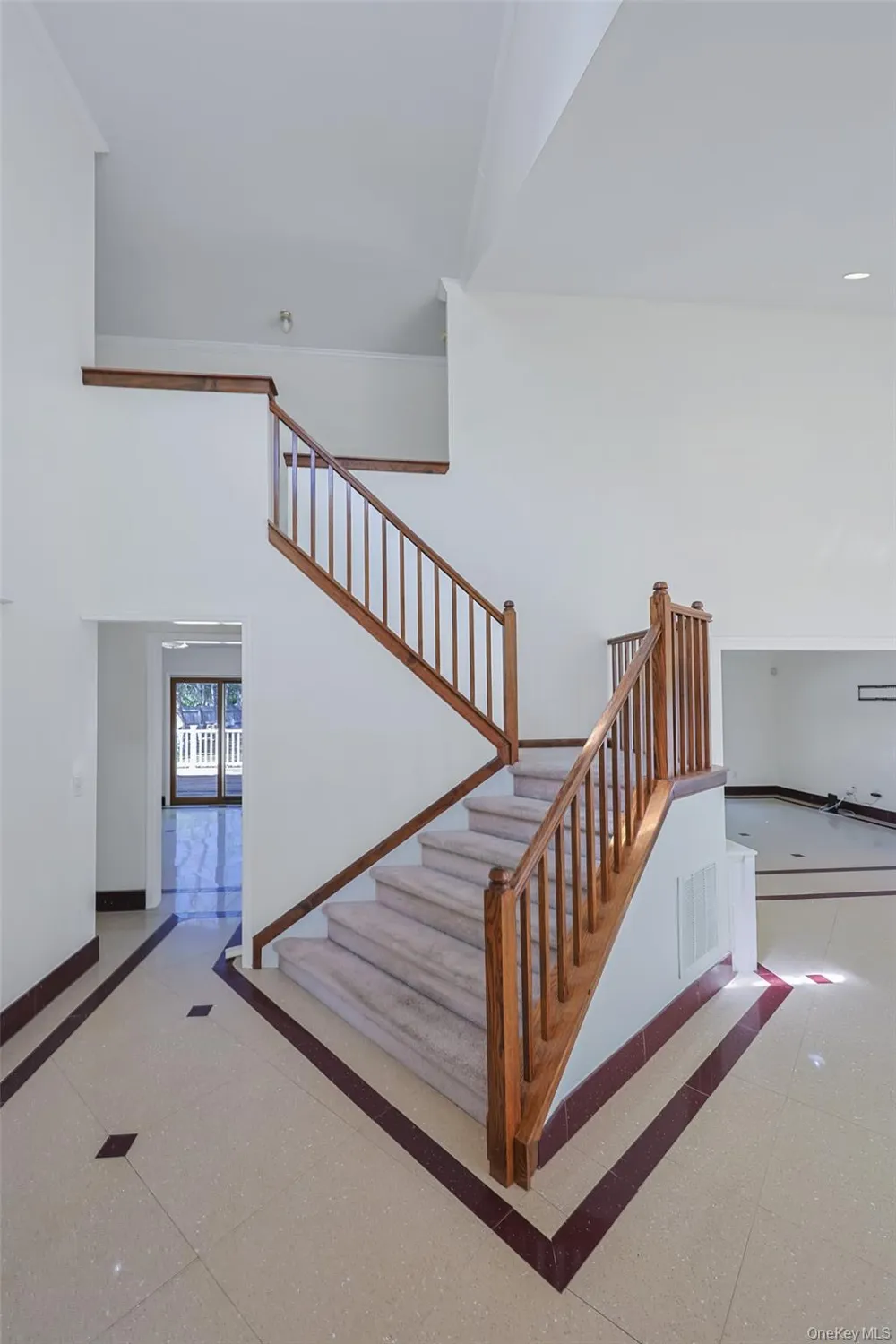 3 Sander Court Middle Island, NY 11953