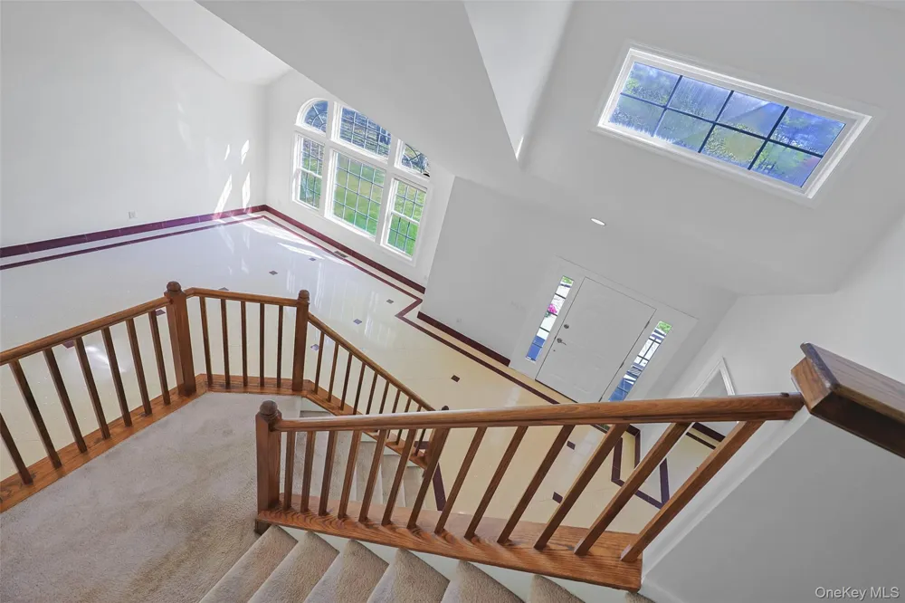 3 Sander Court Middle Island, NY 11953