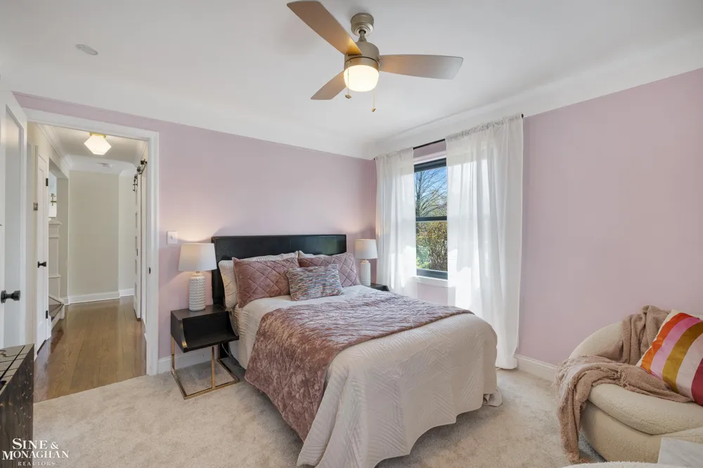 56 Hampton Road Village Of Grosse Pointe Shores City, MI 48236