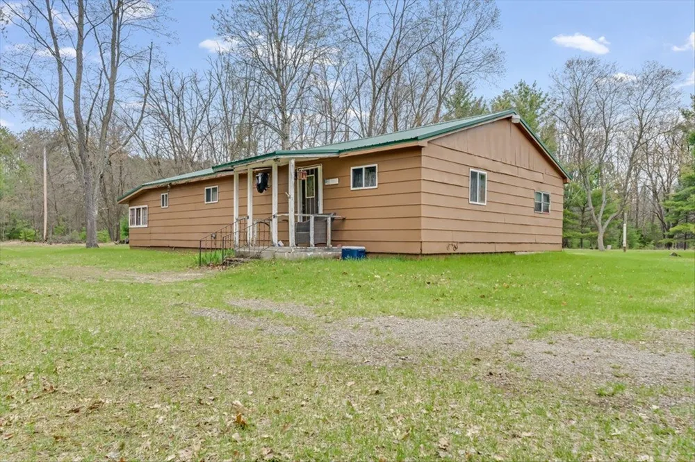 7734 Partlo Road Reno Township, MI 48770