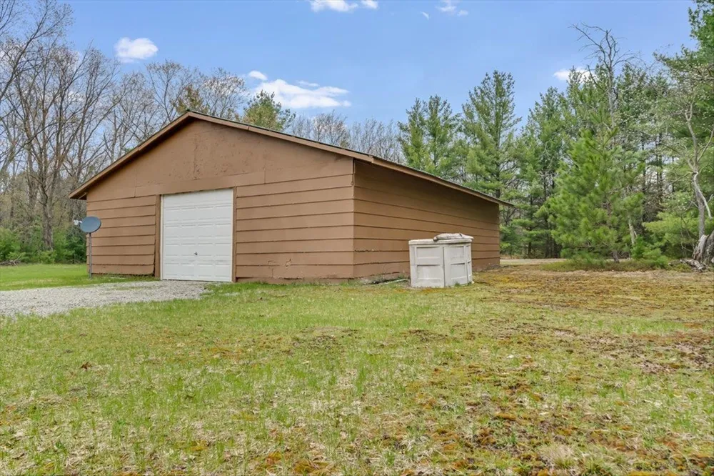 7734 Partlo Road Reno Township, MI 48770