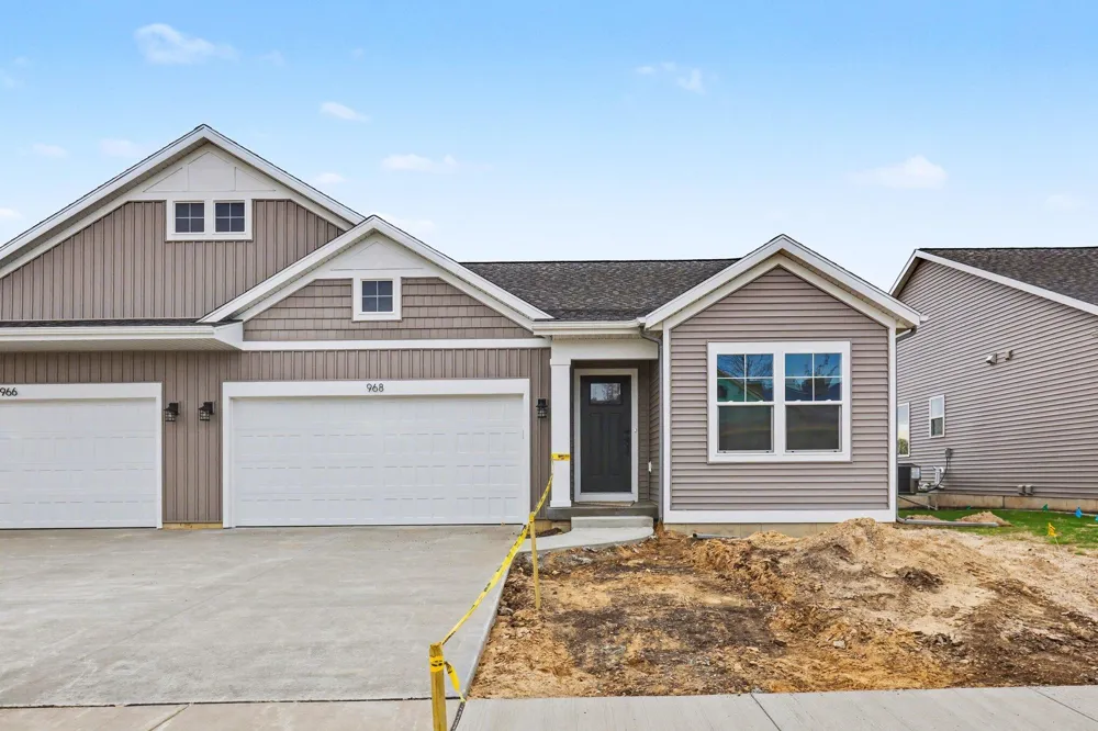 968 Scioto Drive NW #5 Alpine Township, MI 49321