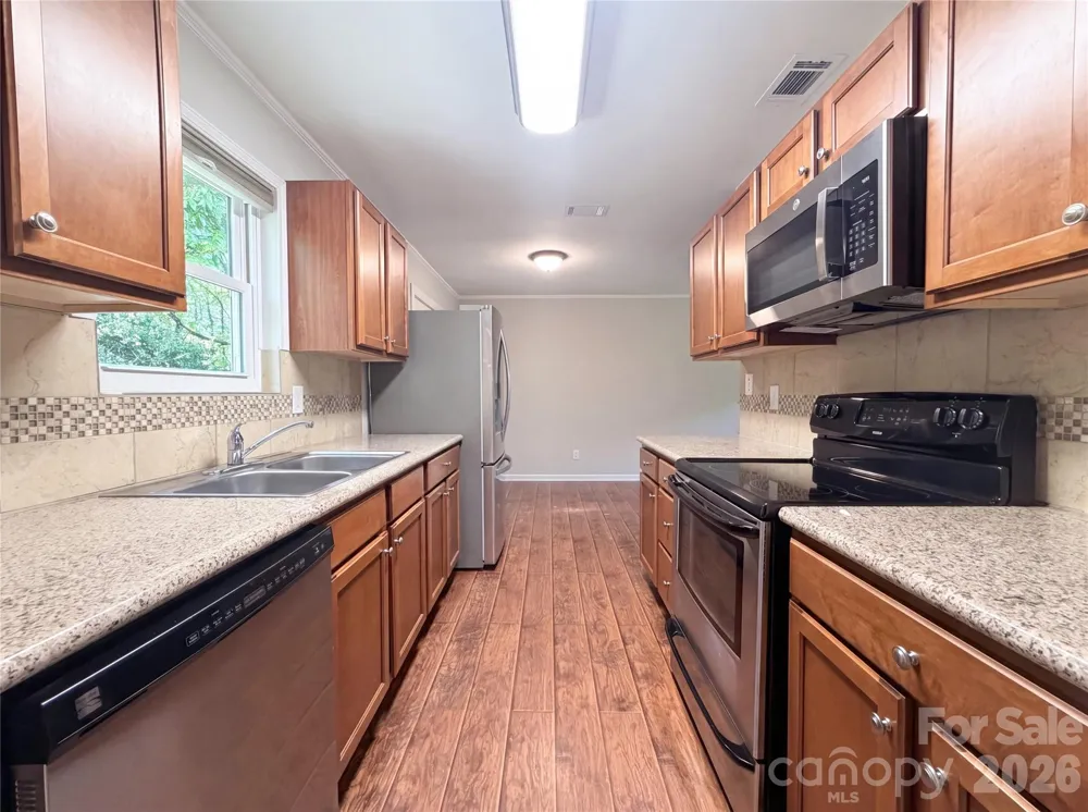 186 Jasmine Circle Troutman, NC 28166