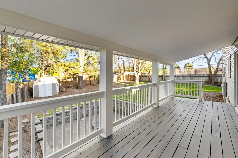 2904 Silver Lake Court NE Saint Anthony, MN 55421