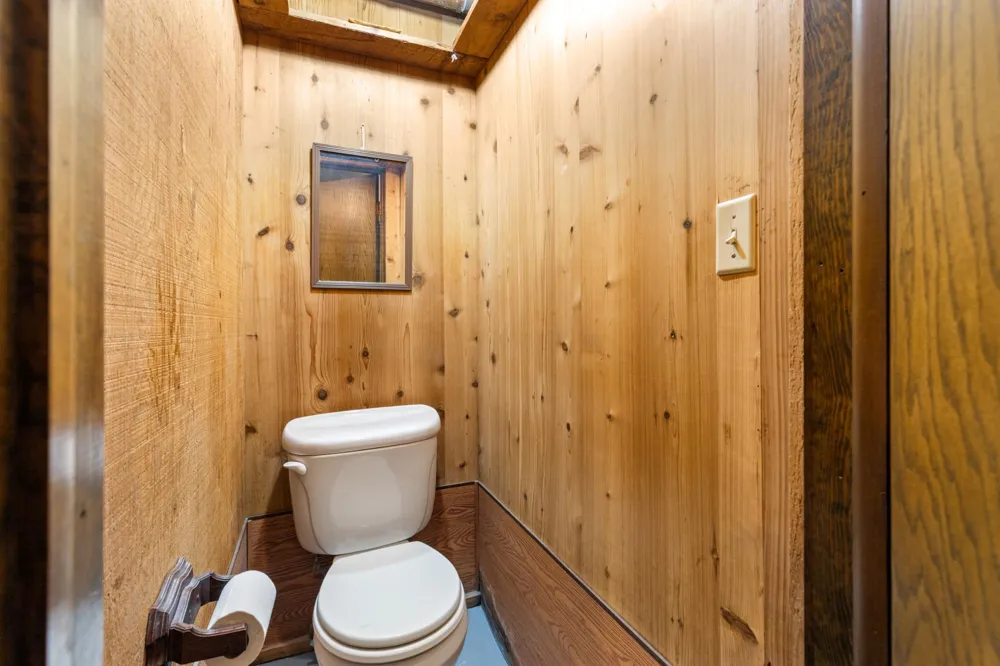 2904 Silver Lake Court NE Saint Anthony, MN 55421