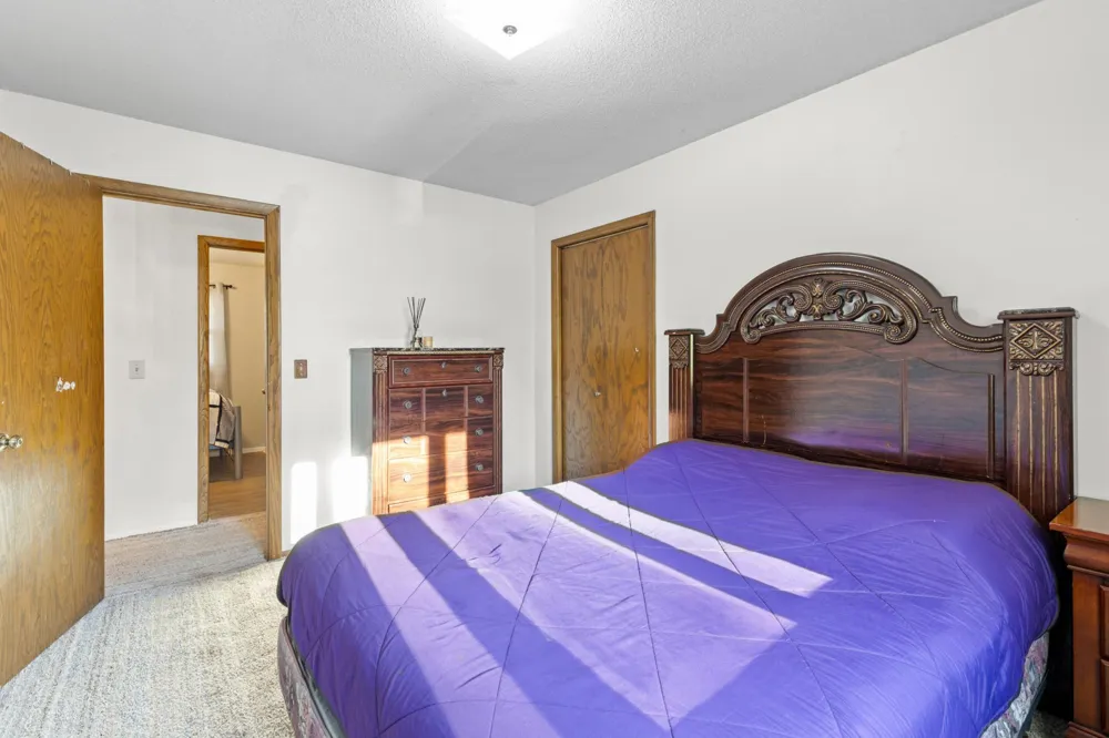 2904 Silver Lake Court NE Saint Anthony, MN 55421