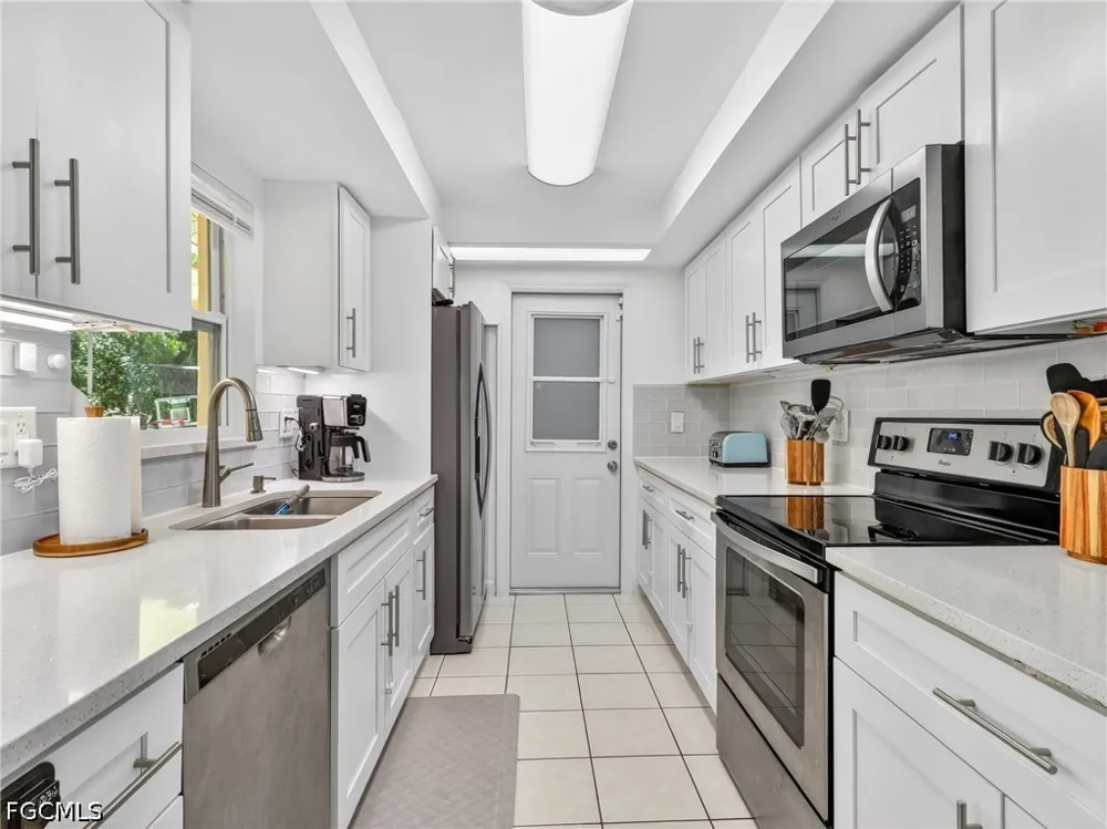 Reading Street NW Port Charlotte, FL 33952