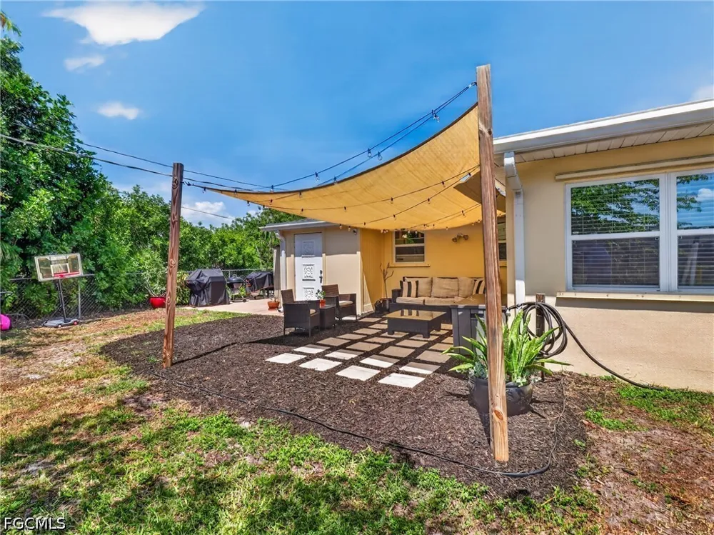 Reading Street NW Port Charlotte, FL 33952