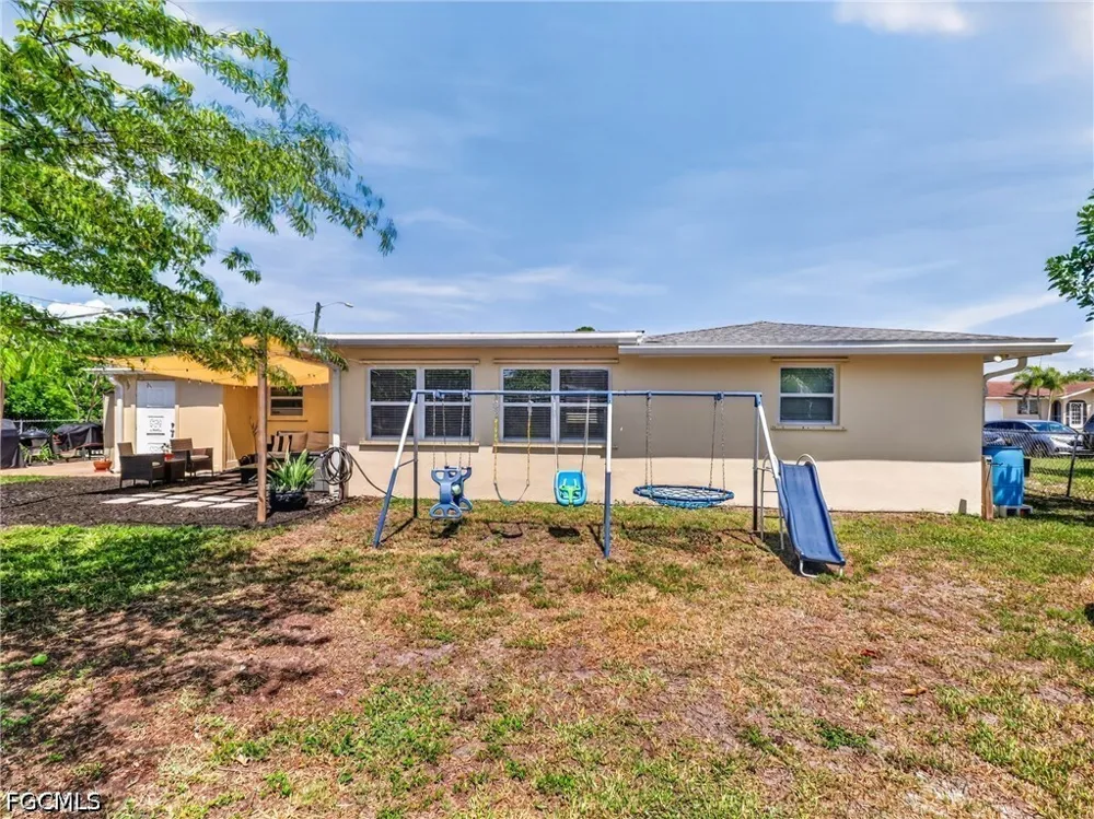 Reading Street NW Port Charlotte, FL 33952