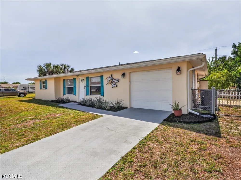 Reading Street NW Port Charlotte, FL 33952