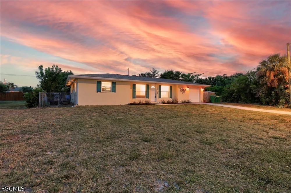 Reading Street NW Port Charlotte, FL 33952