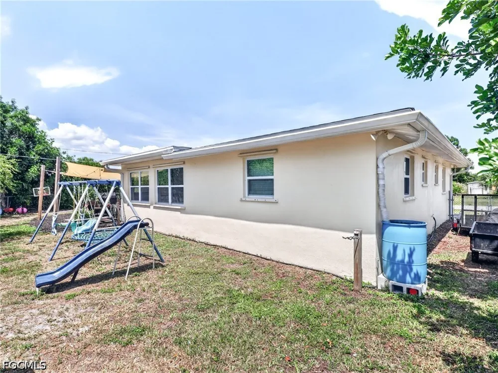 Reading Street NW Port Charlotte, FL 33952