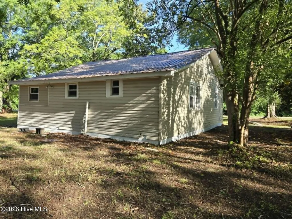 111 8th Street Lilesville, NC 28091