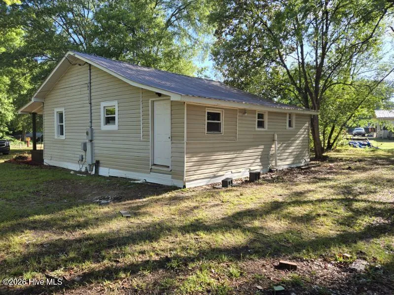 111 8th Street Lilesville, NC 28091