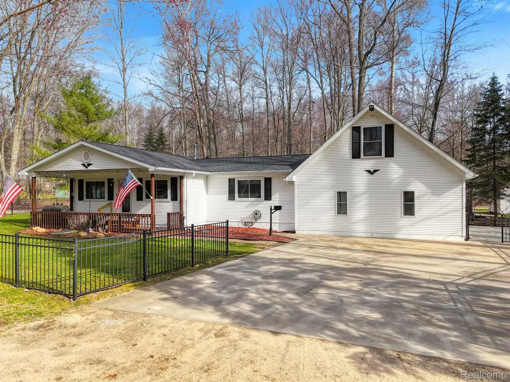 144 CANTON STREET Lyon Township, MI 48653