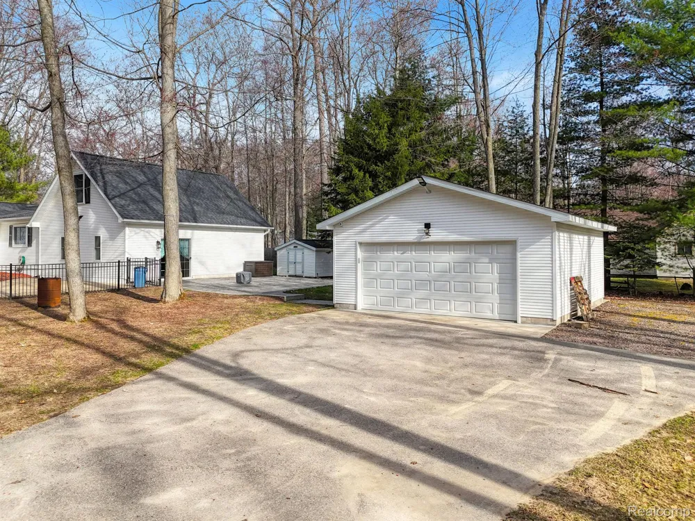 144 CANTON STREET Lyon Township, MI 48653