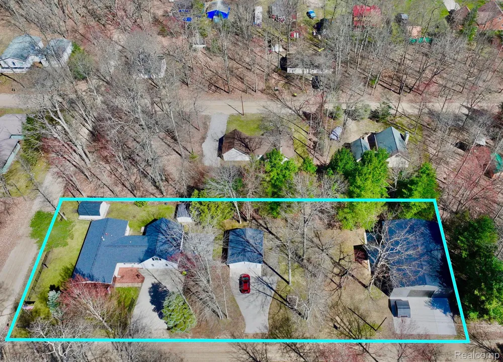 144 CANTON STREET Lyon Township, MI 48653