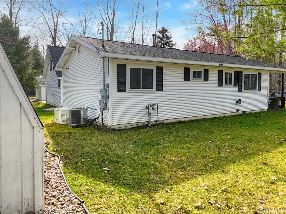144 CANTON STREET Lyon Township, MI 48653