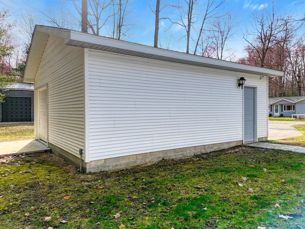 144 CANTON STREET Lyon Township, MI 48653