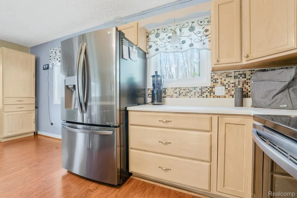 144 CANTON STREET Lyon Township, MI 48653
