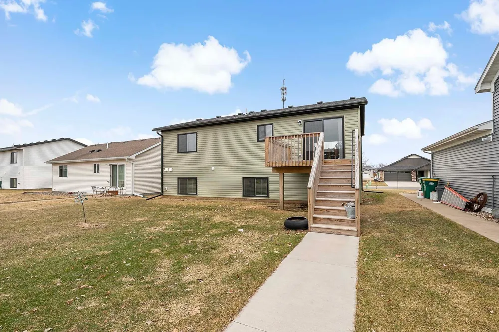 1024 Talon Avenue Wabasha, MN 55981