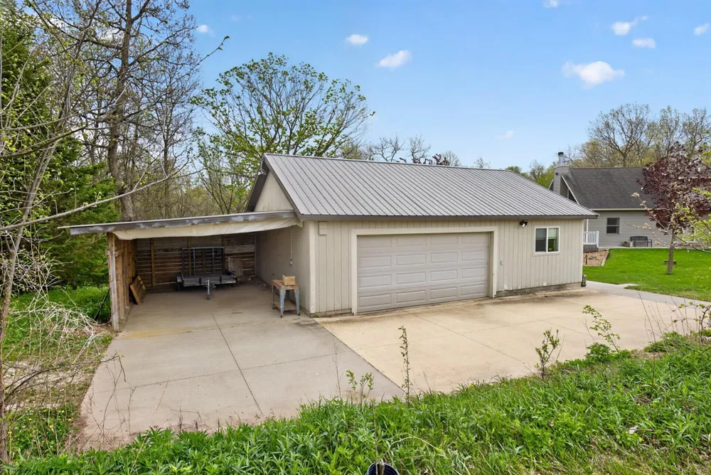 36649 Ember Drive Lanesboro, MN 55949
