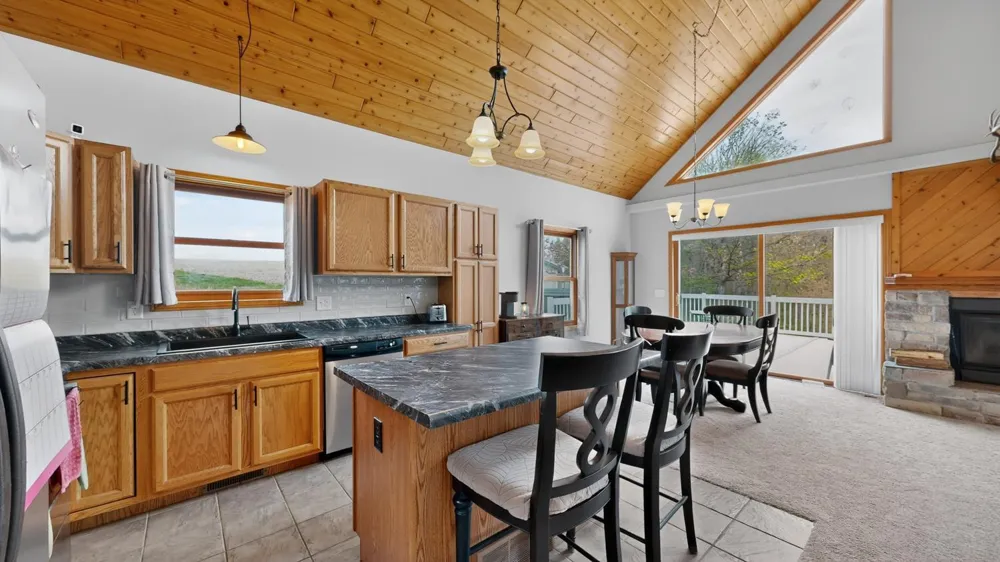 36649 Ember Drive Lanesboro, MN 55949