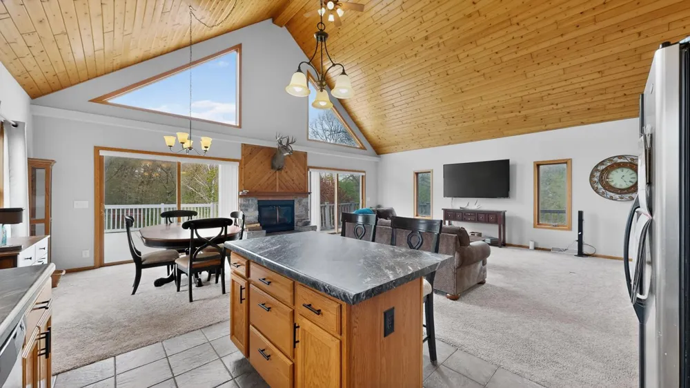36649 Ember Drive Lanesboro, MN 55949