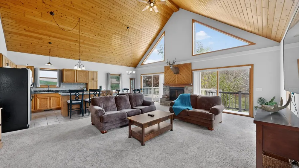 36649 Ember Drive Lanesboro, MN 55949