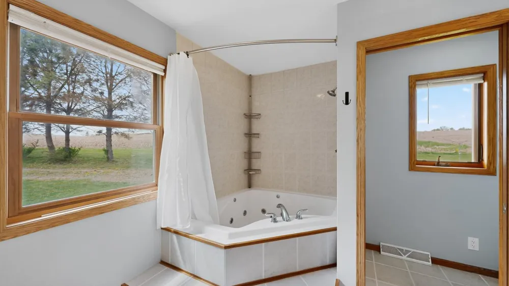 36649 Ember Drive Lanesboro, MN 55949
