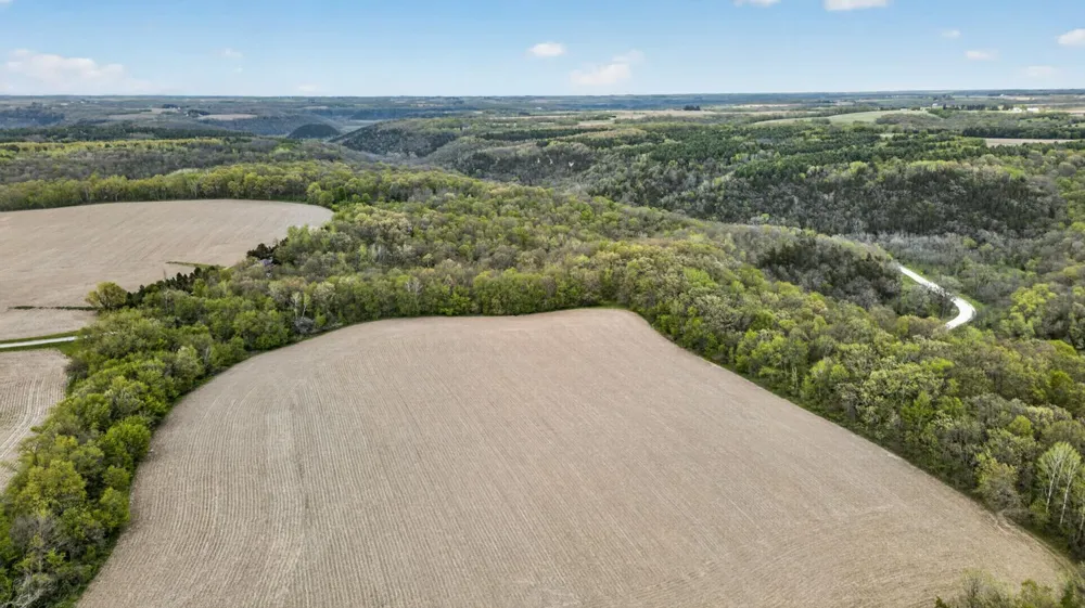 36649 Ember Drive Lanesboro, MN 55949