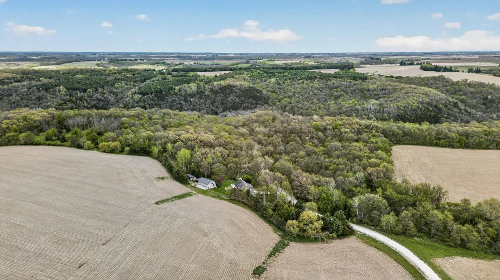 36649 Ember Drive Lanesboro, MN 55949