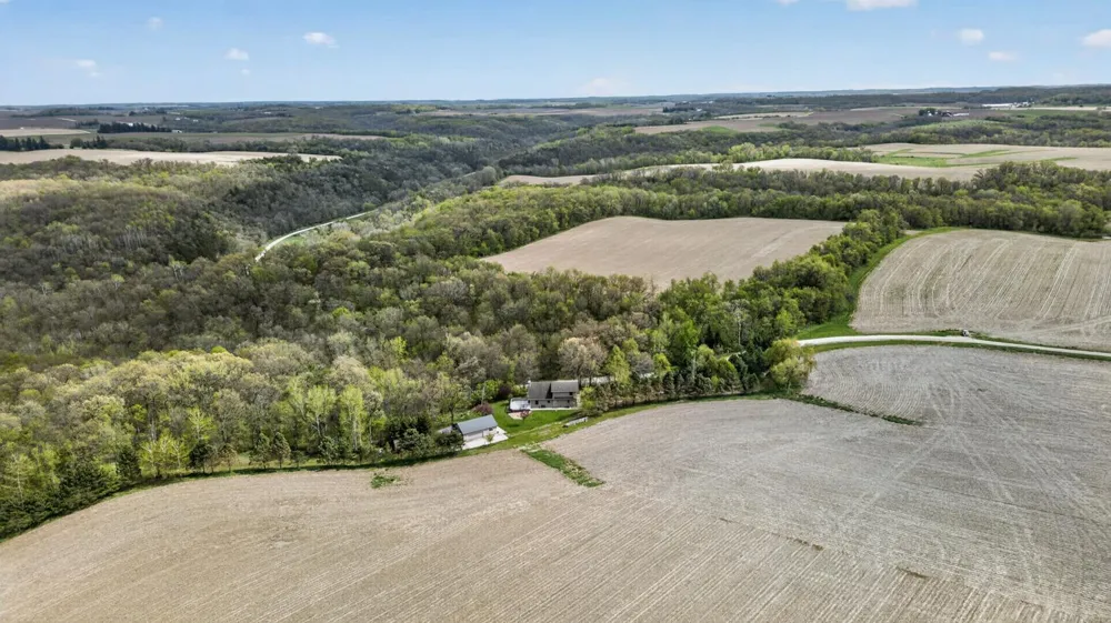 36649 Ember Drive Lanesboro, MN 55949