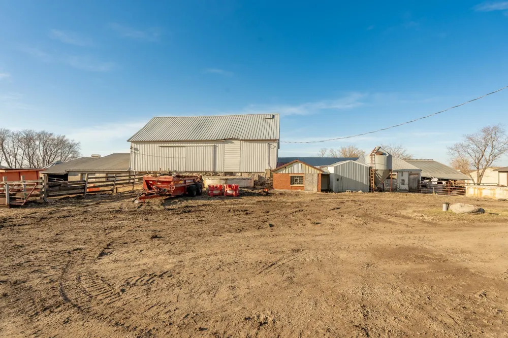 10460 County Road 50 Cologne, MN 55322