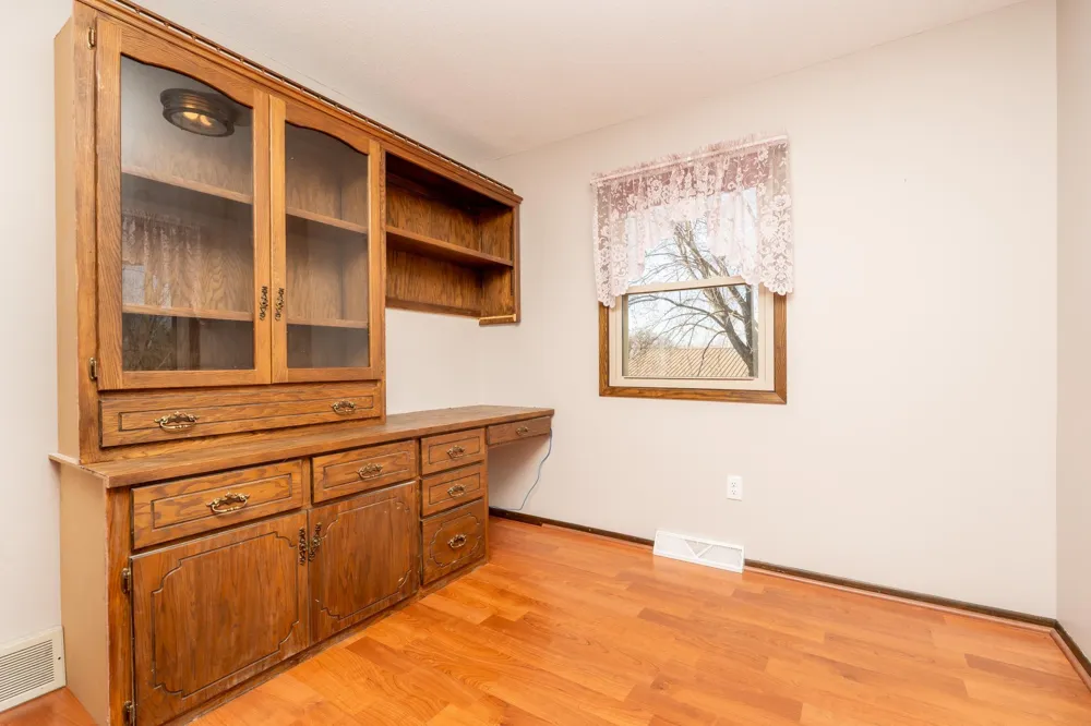 10460 County Road 50 Cologne, MN 55322