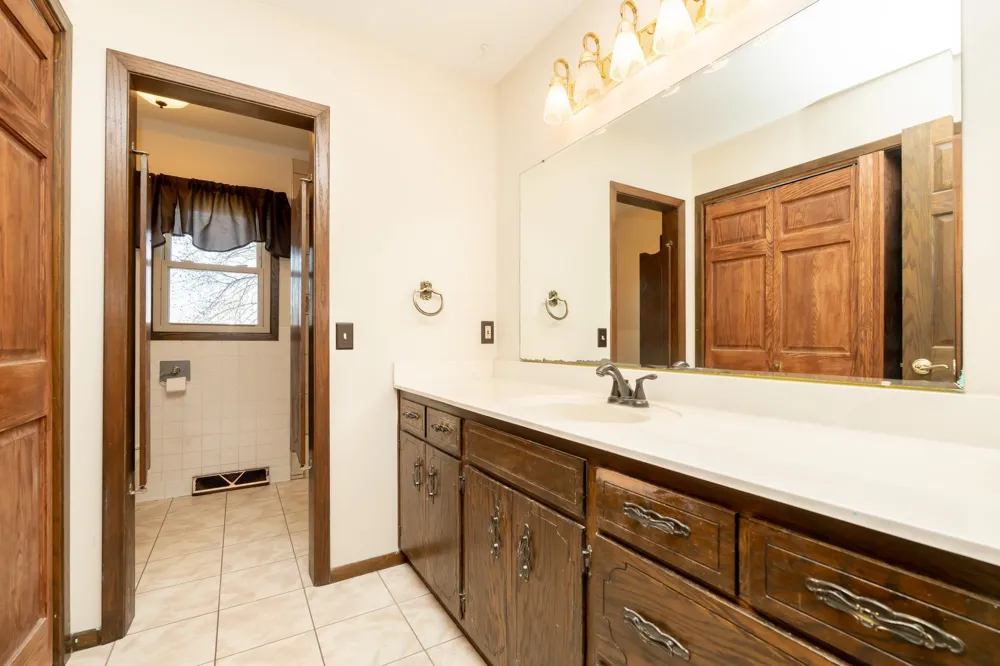 10460 County Road 50 Cologne, MN 55322